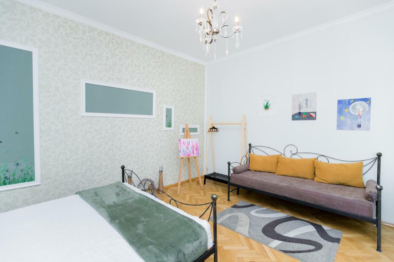 Sololaki 18 Appartement Tbilisi Buitenkant foto