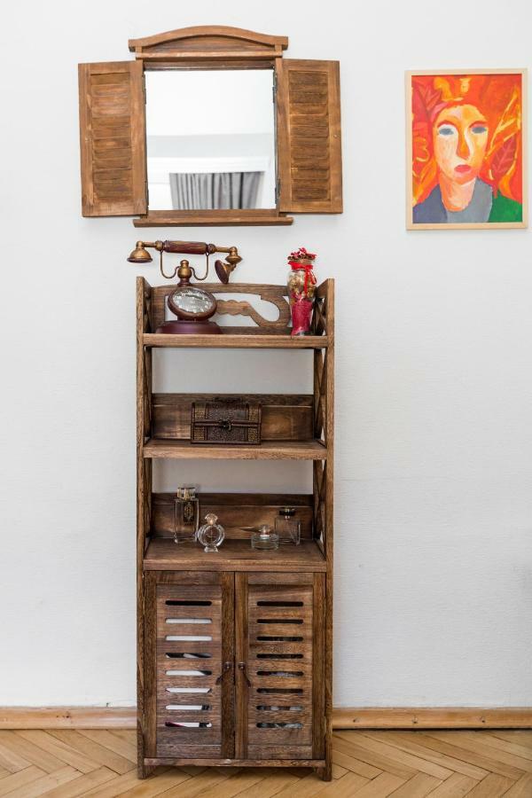 Sololaki 18 Appartement Tbilisi Buitenkant foto