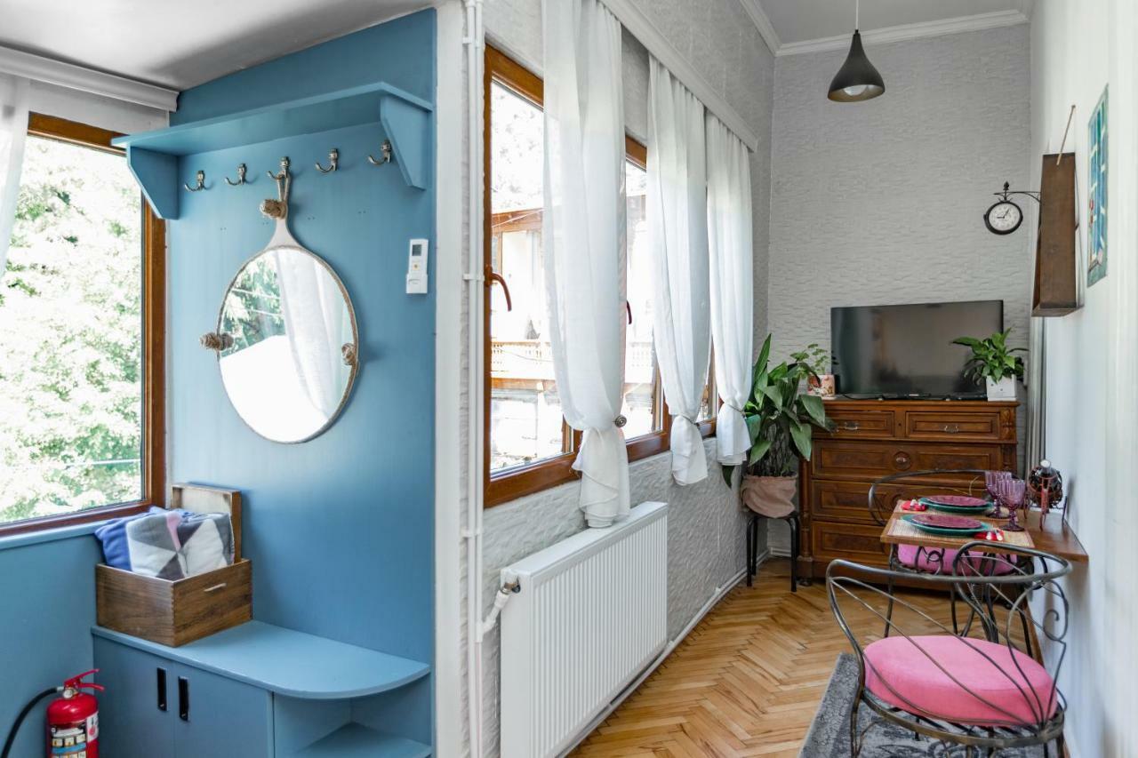 Sololaki 18 Appartement Tbilisi Buitenkant foto