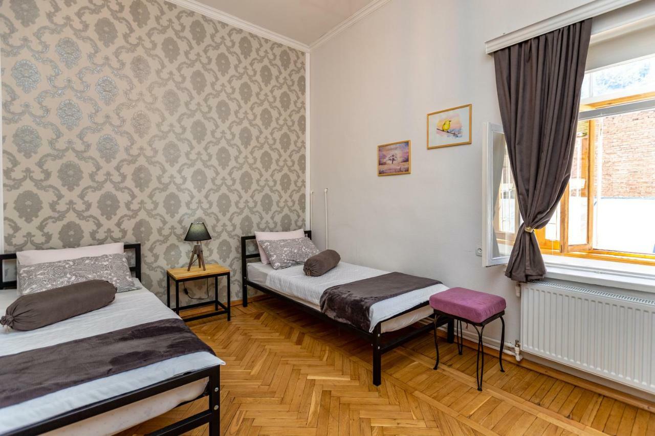 Sololaki 18 Appartement Tbilisi Buitenkant foto