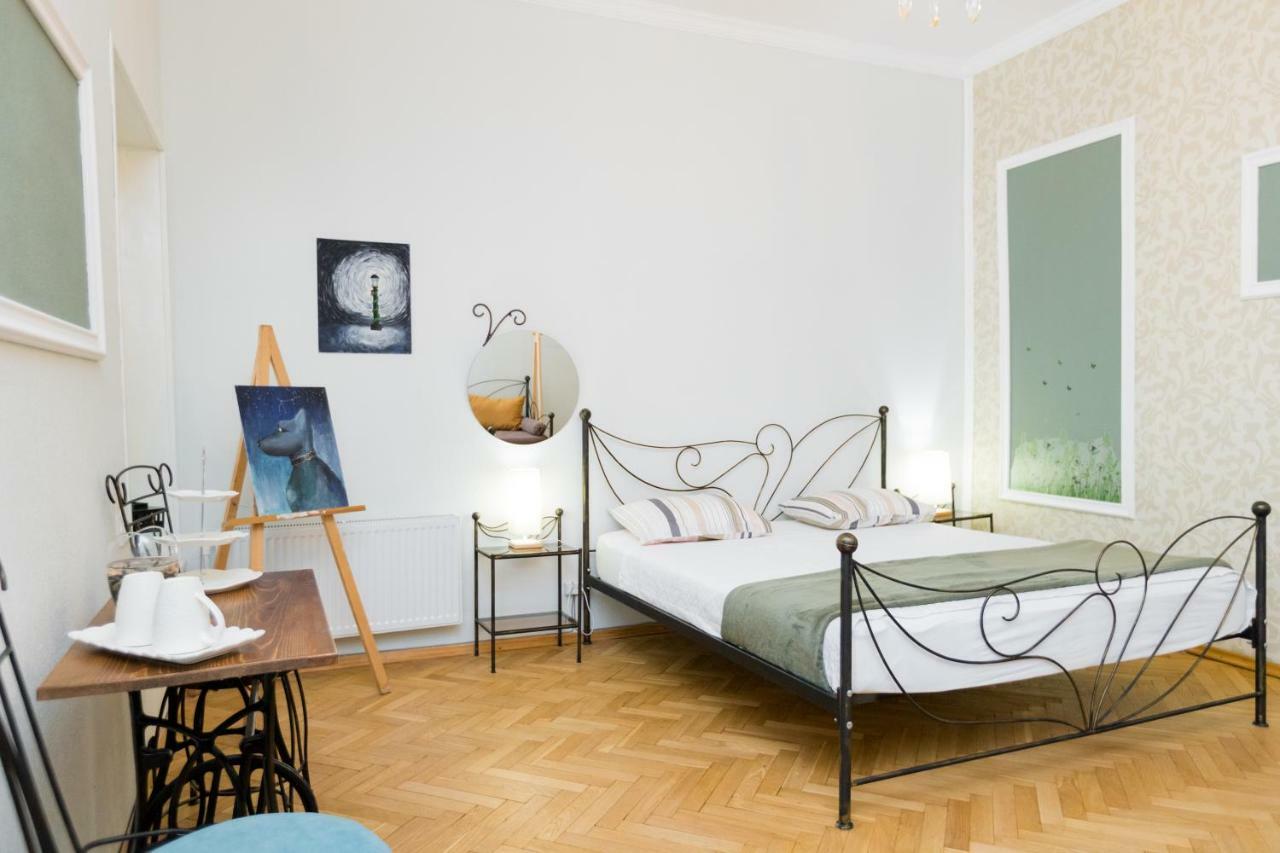 Sololaki 18 Appartement Tbilisi Buitenkant foto