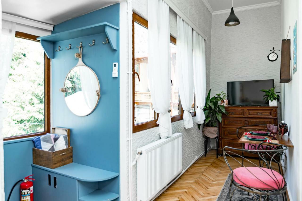 Sololaki 18 Appartement Tbilisi Buitenkant foto