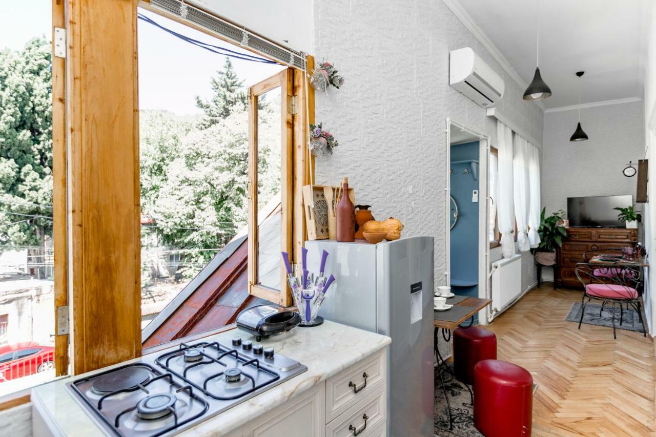 Sololaki 18 Appartement Tbilisi Buitenkant foto